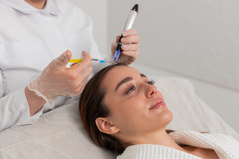 EXO-GROW vs. Stem Cell Hair Treatment: A Breakthrough in Hair Regrowth Science